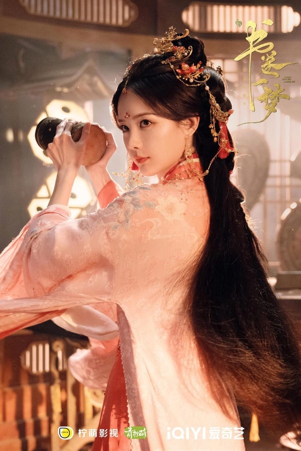 總是被吐槽「萬年不火」的李一桐，有許多拿得出手的作品呢！近年她累積了《書卷一夢》、《特戰榮耀》等口碑劇，如果再算上其他三番外主演的陸劇的話，其實李一桐的高分劇還有更多。