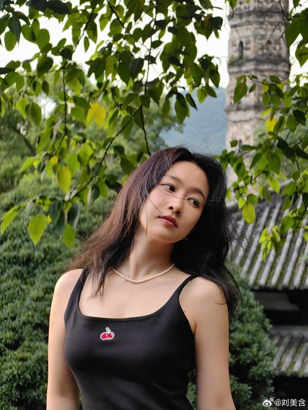 《蘭香如故》呂蕺兒是誰？劉美含10件事：童星出道，曾演《去有風的地方》《卿卿日常》