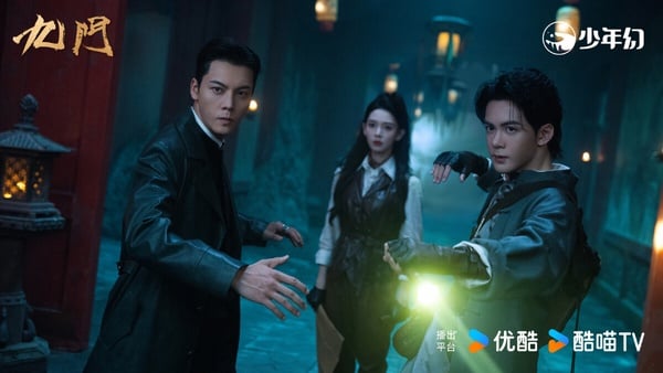陳偉霆《九門》也是2026熱門陸劇，這是《老九門》系列續作，時隔多年，找回陳偉霆繼續演張大佛爺，另外加入曾舜晞、陳瑤等演員，展開新的冒險故事。作為續集，《九門》難得沒有崩盤，質感還不錯，有拍出民國劇的味道，又帶點詭譎奇幻。
