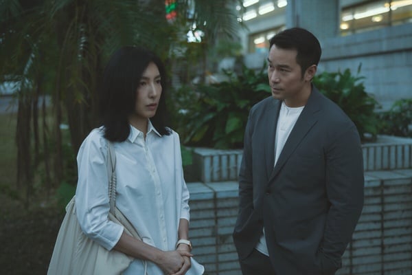 《消失的裂痕》劇情解析、角色、評價：楊謹華、張孝全分飾兩角，鏡中竟暗藏另一個世界