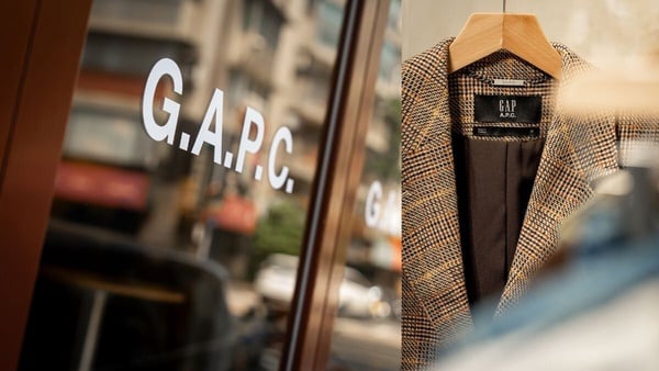GAP x A.P.C.、GU × rokh 10月初重磅登場，10 款必收時髦單品清單一次看