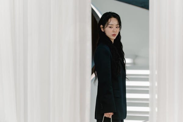 9位有顏值有演技卻「大器晚成」韓劇女演員！金智媛熬6年爆紅，她等18年才演女主角！