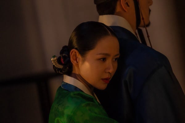 10月「韓劇話題度」TOP10！金智媛《Doctor X》第9名輸《百日謊言》，「這部」錯過可惜