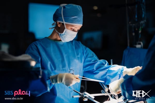 10月「韓劇話題度」TOP10！金智媛《Doctor X》第9名輸《百日謊言》，「這部」錯過可惜
