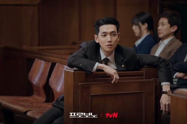 沒《Doctor X》紅但好看Netflix韓劇！《百日謊言》《戀愛充電中》必追，這部是大黑馬