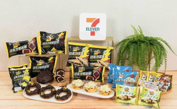 7-11「黑雷神巧克力霜淇淋」登場！黑雷神脆脆甜甜圈、巧克力可麗捲等5款新品同步開賣