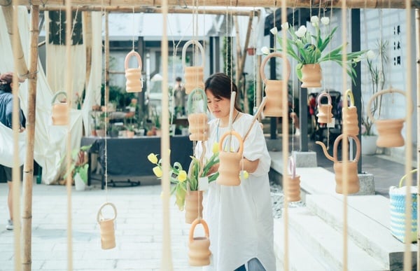 從料理、插畫到陶藝！專訪陶藝師 Yao：「做自己想做的事，你會越來越愛自己。」