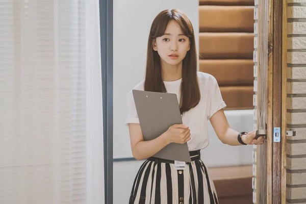 一秒分辨你是 i人或e人 mbti i人和e人区别 10种情境解析,竟不是只用内外向来判断