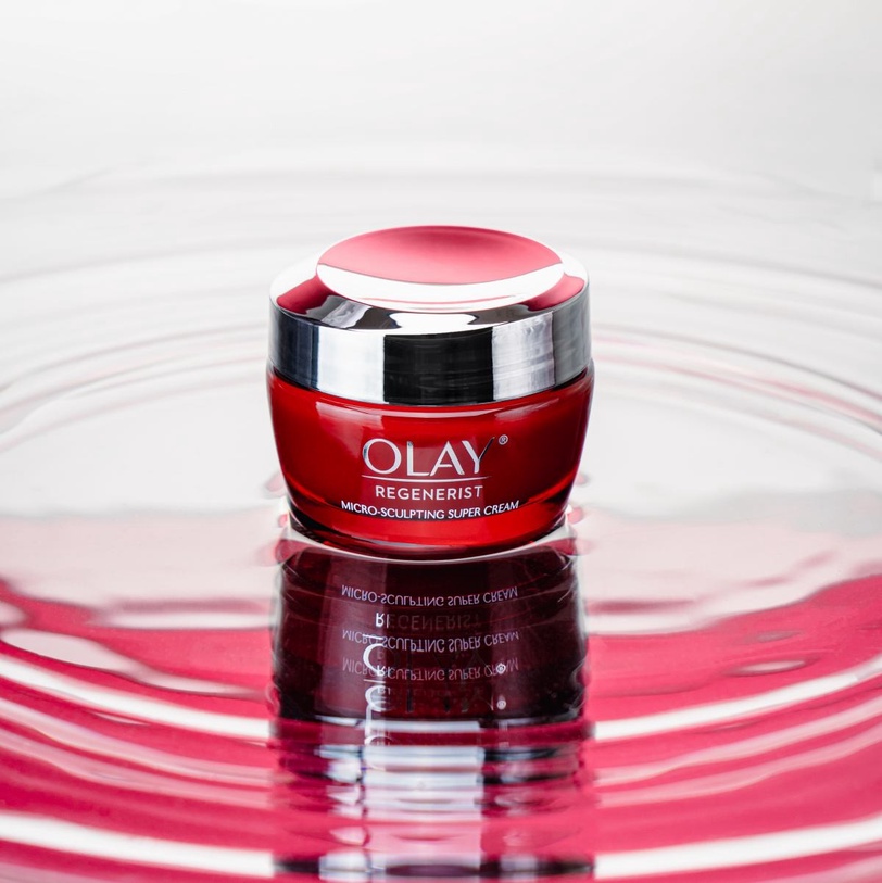 蟬聯10年開架抗老乳霜霸主！全新升級OLAY膠原大紅瓶*，不怕PK專櫃，看得到的澎潤緊緻
