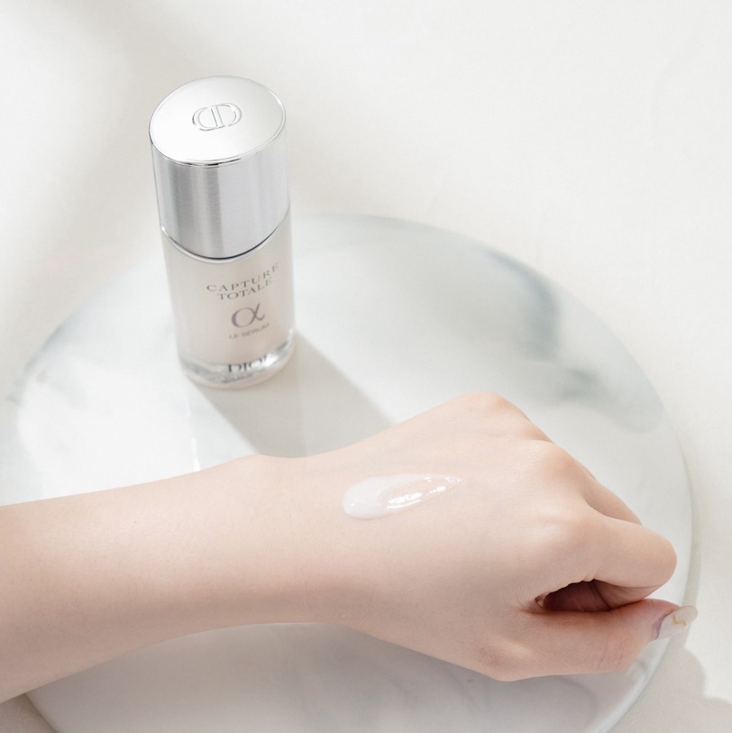 DIOR 迪奧 2023母親節 能量瓶 能亮霜 癮誘粉漾潤唇膏 雲朵泡泡