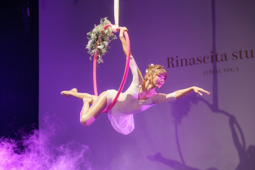 顛覆空中瑜珈想像！Rinascita studio《This Moment 這一刻 綻放》結合公益 優雅展演