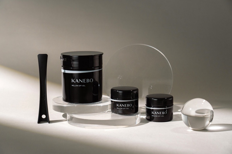美妝殿堂必買極品！KANEBO人人誇神級好用，熱賣斷貨王大K泥膜皂&amp;amp;美肌水 超甜組合必收