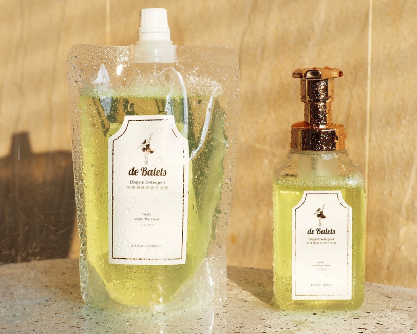 手洗界新寵兒！de Balets小巴黎衣物卸妝慕斯震撼登場，100%純薰衣草精油溫和潔淨有感