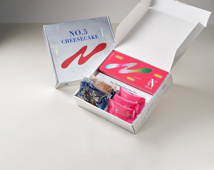 知名起司甜點「No.5 CheeseCake 5號起司蛋糕」推出時尚銀箔中秋禮盒！