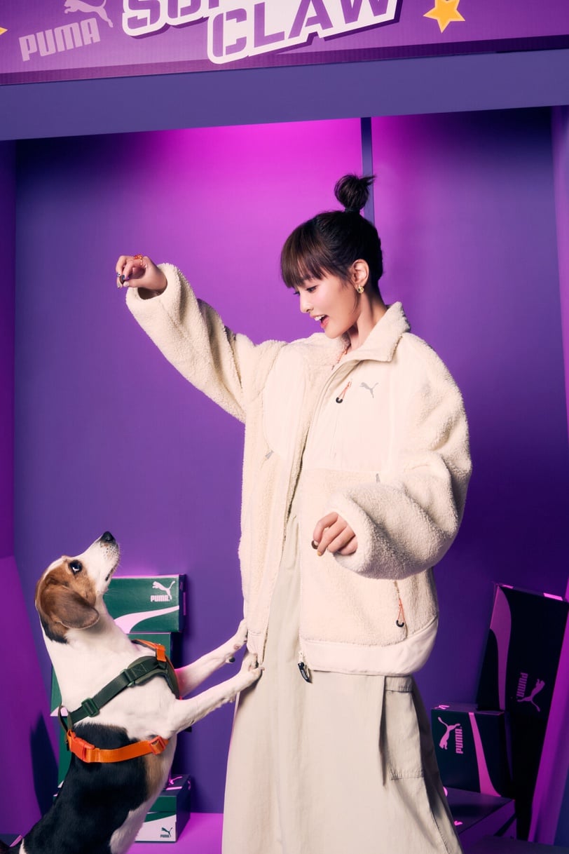 王淨的聖誕穿搭 Tips！冬季限定 PUMA「毛絨絨外套＋球鞋」點綴滿滿冬日氛圍