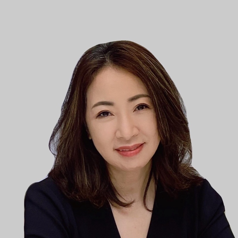 將30年美業歲月淬鍊為畫布上的斑斕！陳昭蓉個展「美何以盛開」探尋生命與美的多重詮釋