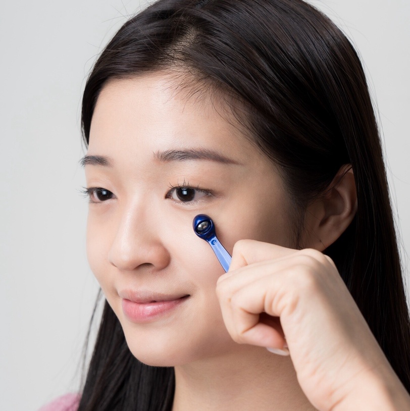 你的眼皮鬆了嗎？看起來很累其實是「眼周鬆弛」！資生堂A醇ACE眼霜成分解析實測一次看