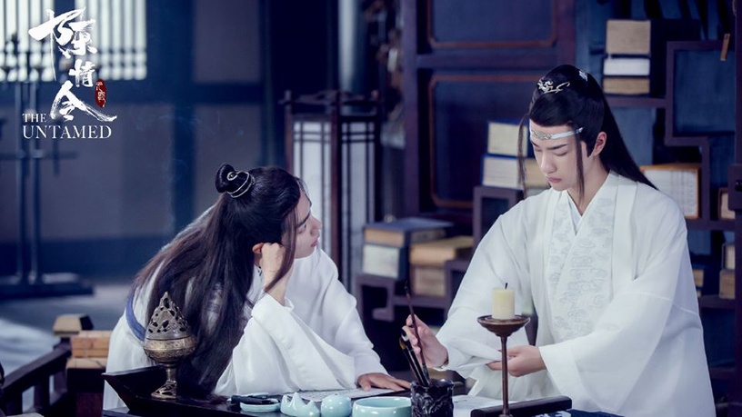 《陳情令》是根據墨香銅臭小說《魔道祖師》改編的古裝仙俠劇，故事以以五大家族為背景，講述魏無羨、藍忘機揭開一樁樁詭異的兇案，並且洗刷冤屈的故事。