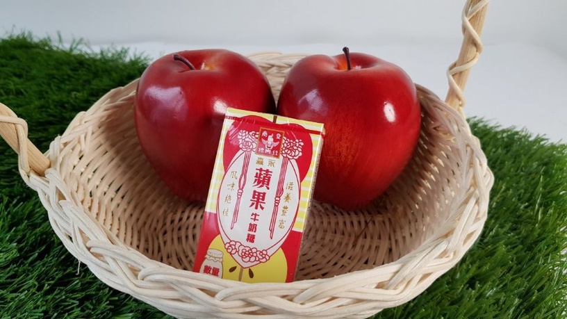 「森永蘋果牛奶糖」改包裝回歸啦!限量的香甜蘋果味,味道超像金蘋果~