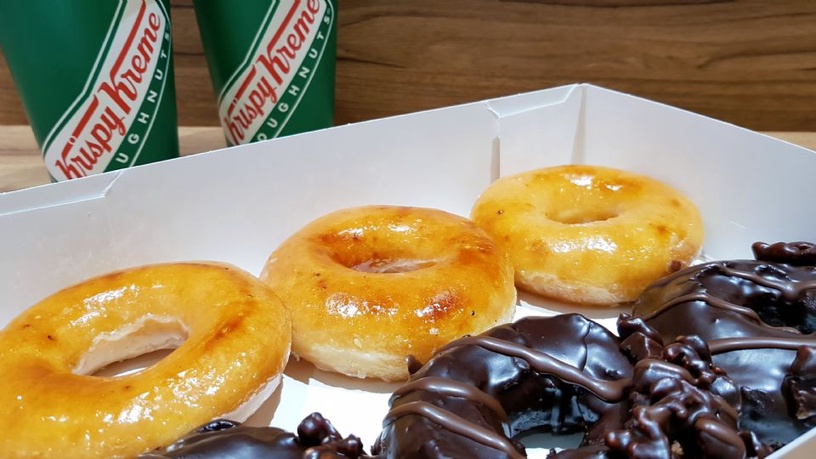Krispy Kreme新推出「流沙布蕾甜甜圈」！