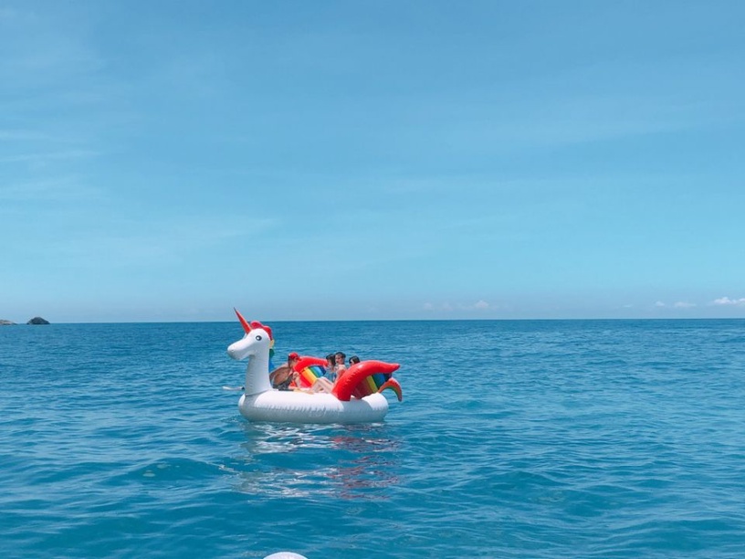 夏天超推海上活動都在這,帶你出海到玩立槳、划獨木舟,還有網美系游泳池、海上BBQ