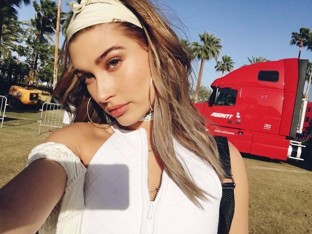 專屬演藝世家名模Hailey Baldwin的it girl穿搭術!