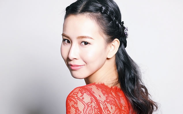 春天就用「羅馬編髮」化身春的浪漫女神!