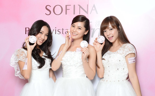 SOFINA 控油蜜粉開外掛,持妝UP再升級!