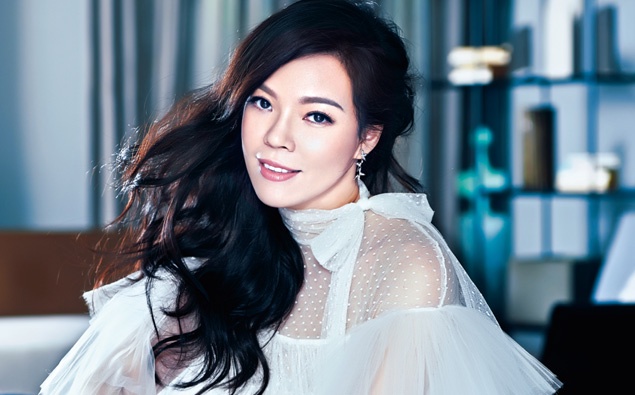 突破人妻框架,再現女神舞姿—曾馨瑩