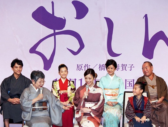 上戶彩「半澤上身」大推《阿信》