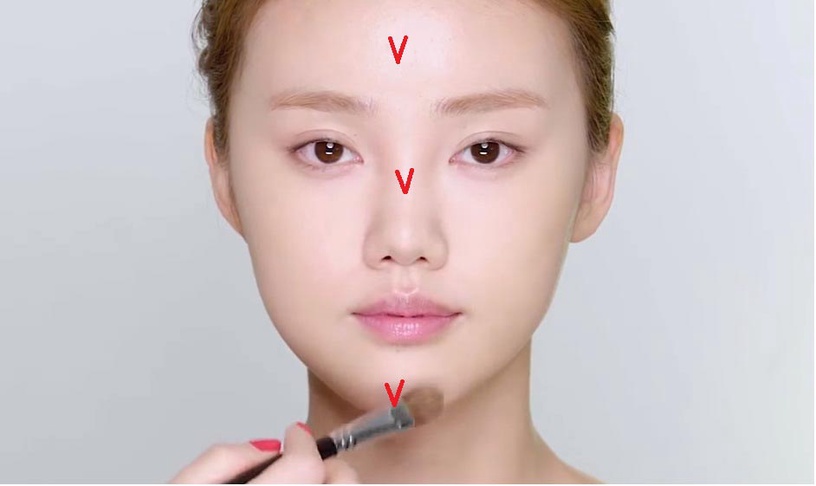 原來打亮要先上?改變底妝順序,輕鬆擁有女星澎潤肌!