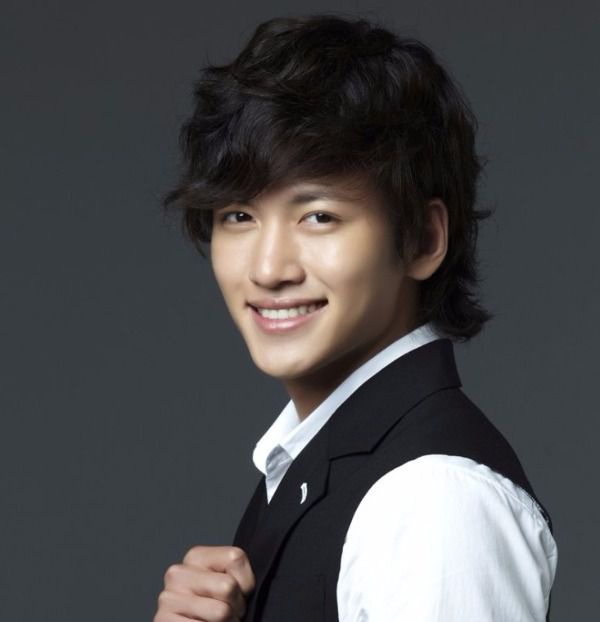 com/narmjin/110189525242 而7/22池昌旭会在韩国举办出道10周年的