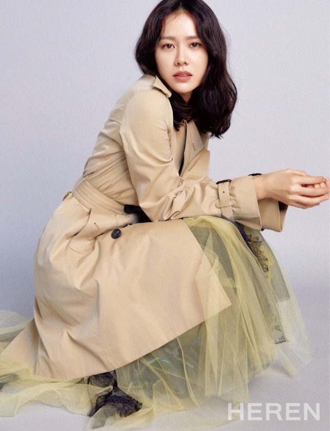 周揚青成新一代時髦髮型範本!本季流行捲度推薦,韓素希、LISA爆熱門,孫藝珍是經典