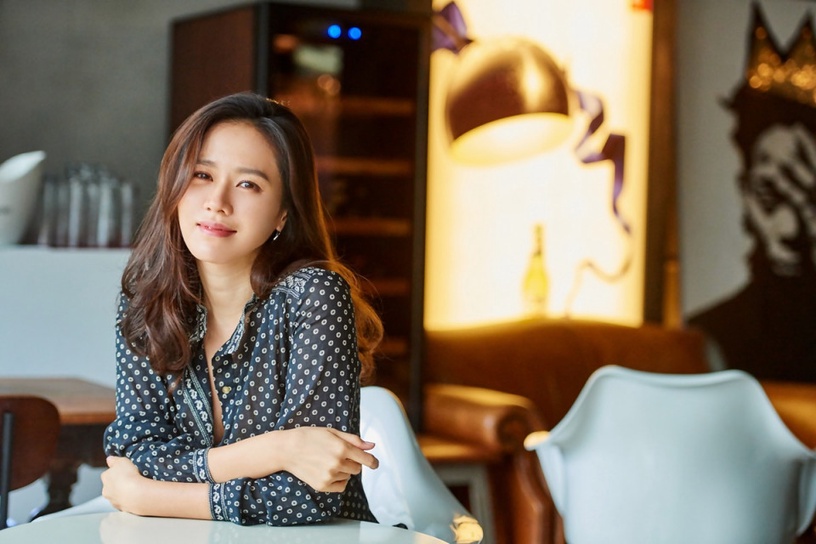 周揚青成新一代時髦髮型範本!本季流行捲度推薦,韓素希、LISA爆熱門,孫藝珍是經典