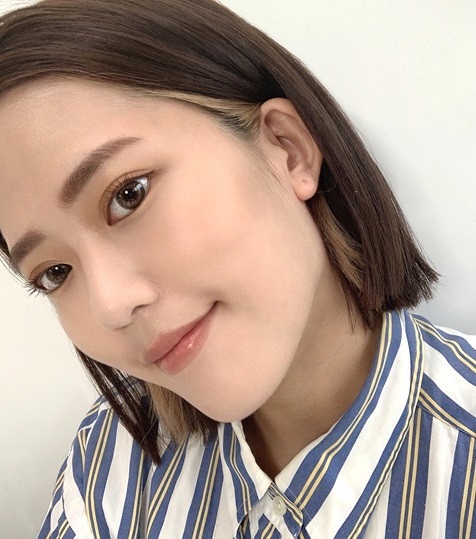 CHANEL 香奈兒 時尚裸光系列 恆潤裸光水慕絲粉底 漫不經心妝 小香法式裸妝