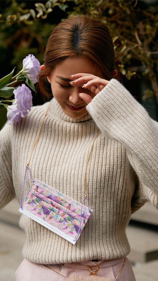 拜年走春最時髦配件!MIT親親口罩必搶限量「新春花卉口罩」四款美翻,配穿搭超好拍!