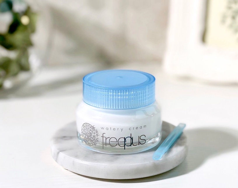 freeplus 沁潤保濕水感霜 保濕乳霜推薦