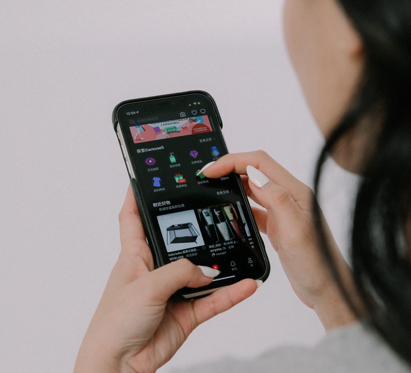 時髦女子必用App「旋轉拍賣」,一鍵解除衣櫥爆炸危機!囤物控斷捨離救星!史上最好賣