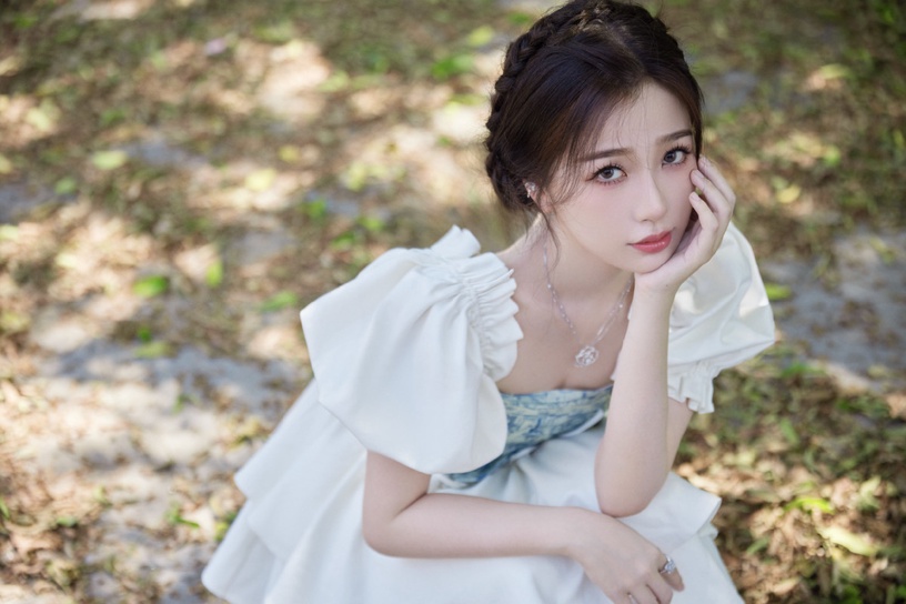 6位擁有「超狂家世背景」女星!虞書欣是三家公司的股東,這位竟也是富二代!