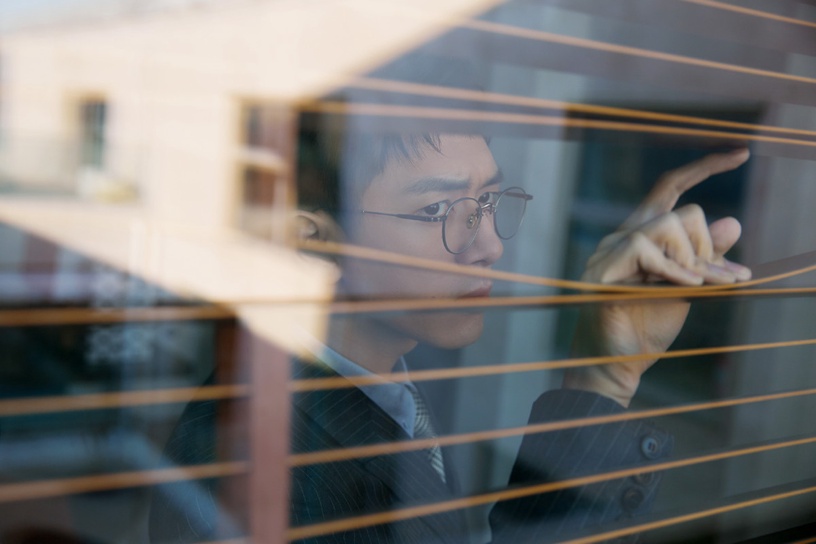 10位「眼鏡殺」陸劇男星!《餘生》肖戰儒雅、《你是我的榮耀》楊洋禁慾,羅雲熙超帶感