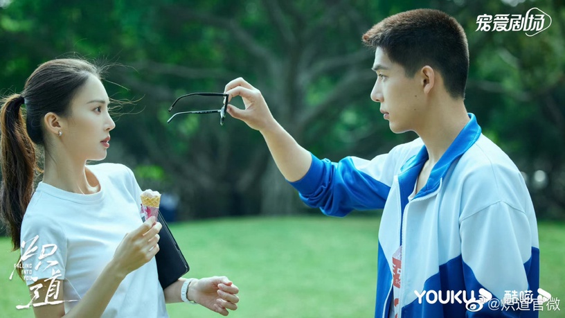 金晨&王安宇《熾道》6大必追看點!《蒼蘭訣》導演指導,高顏值姐弟戀爆好評,吻戲超欲