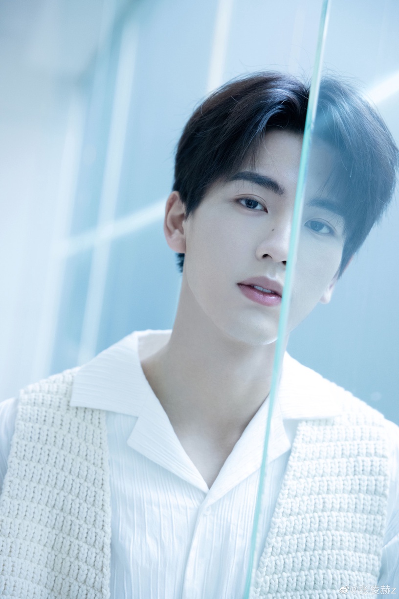 2022憑劇爆紅的陸劇男星!王安宇《熾道》爆好評,《蒼蘭訣》一次捧紅王鶴棣、張凌赫!