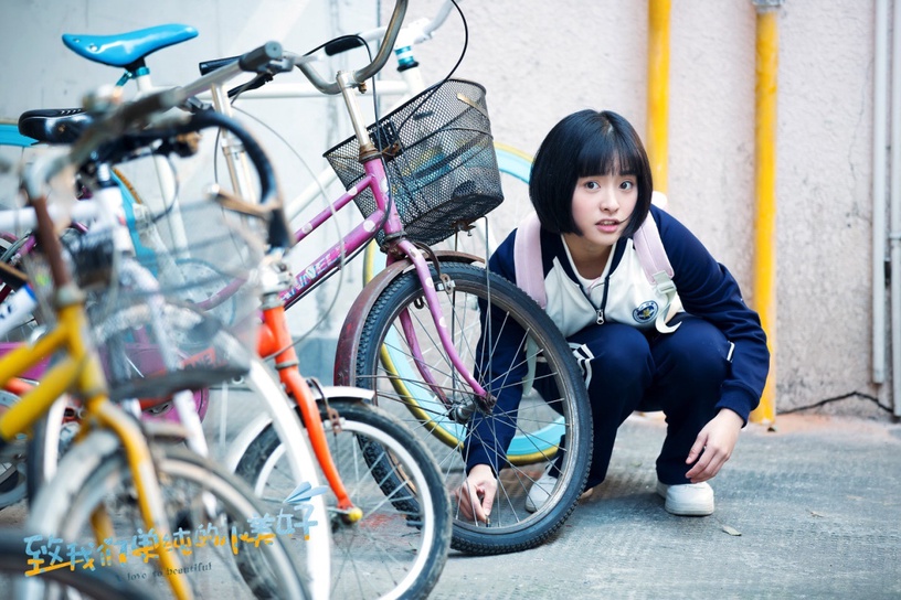 網票選「最具校花感」女星TOP10!趙露思第七、迪麗熱巴排第五,冠軍打敗楊紫、趙麗穎