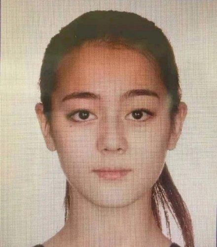 10位陸劇女星「證件照」!趙露思、虞書欣甜,劉亦菲超仙,熱巴證件舊照依舊是大美女!
