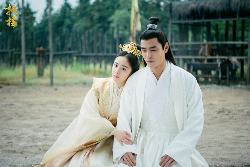 楊冪合作11位男星CP感!搭黃子韜、阮經天零火花,《謝謝你醫生》搭白宇爆好評!