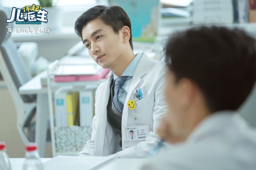 10部「醫療題材」陸劇推薦!《外科風雲》劇情節奏,楊冪《謝謝你醫生》意外好評!