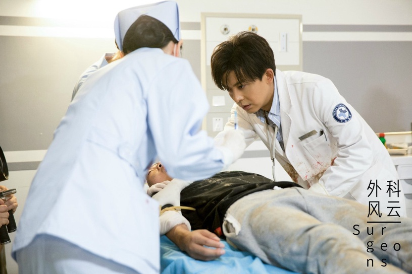 10部「醫療題材」陸劇推薦!《外科風雲》劇情節奏,楊冪《謝謝你醫生》意外好評!