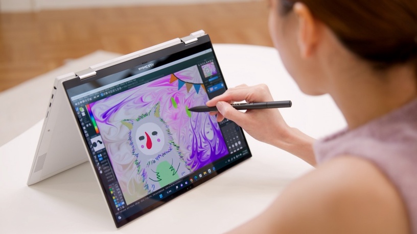 ASUS ZenbookS13FlipOLED 世界最輕OLED翻轉筆電