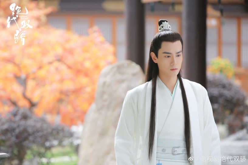 10位時裝比古裝更好看的男星!《神隱》王安宇造型被吐槽,陳飛宇、宋威龍現代裝都更帥