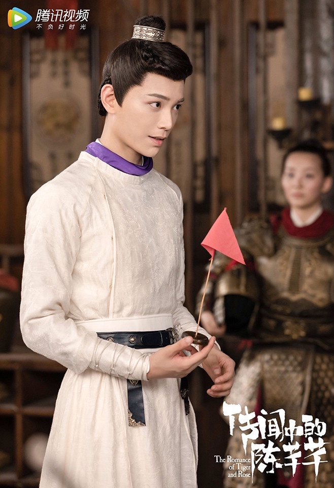 10位時裝比古裝更好看的男星!《神隱》王安宇造型被吐槽,陳飛宇、宋威龍現代裝都更帥